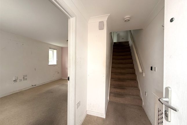 8A,, Heathside Drive, West Midlands photo 3