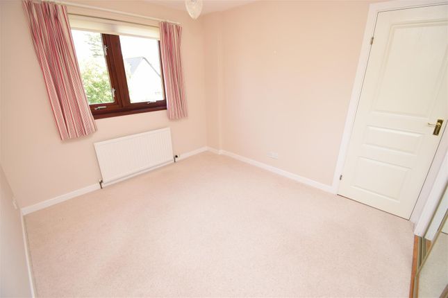 8, Drummond Court, Inverness photo 3