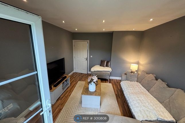Anderton Crescent, Buckshaw Village, Chorley photo 4