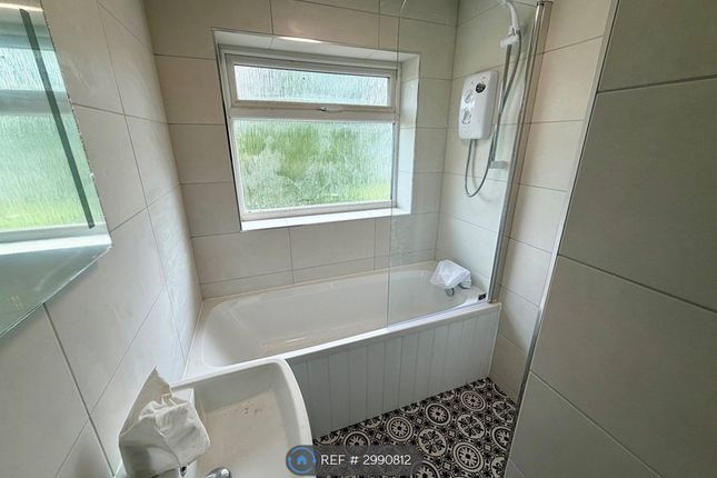Dawlish Close, Bramhall, Stockport photo 5