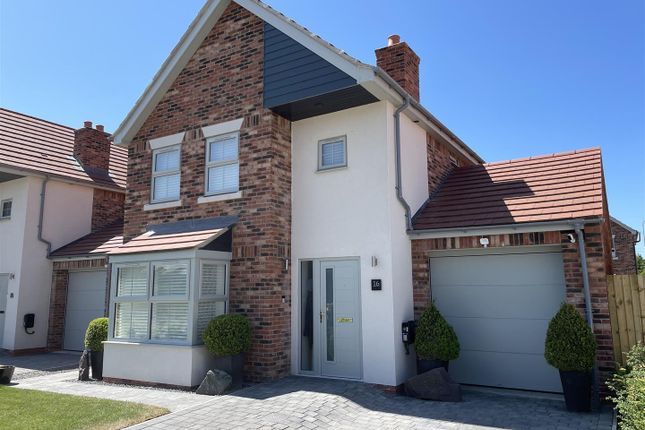 Thumbnail Detached house for sale in Constable Close, Market Weighton, York