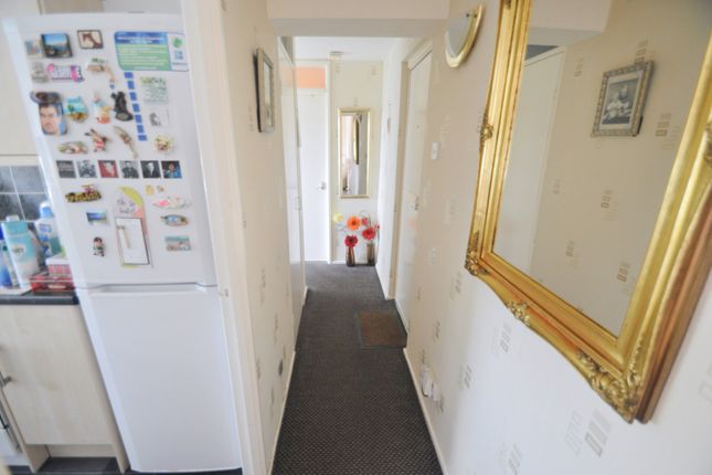 Flat for sale in The Banks, Burbo Way, Wallasey