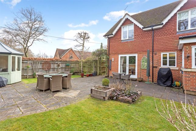 Country house for sale in Silvers Close, Ramsdell