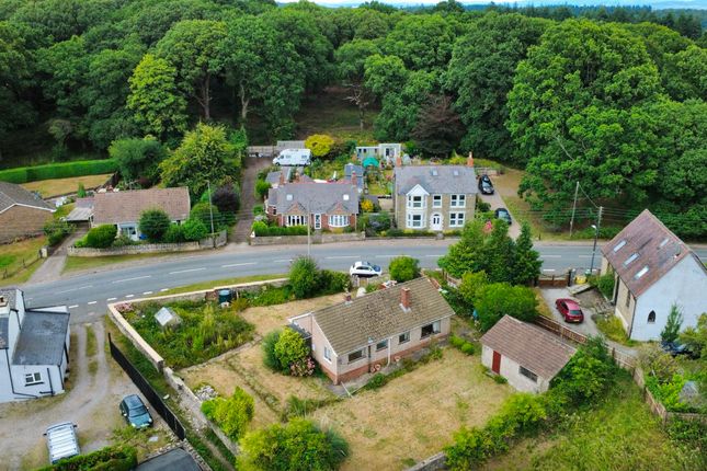 Jurovan, Lydney photo 3