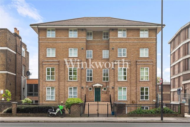 Thumbnail Flat for sale in Seven Sisters Road, London