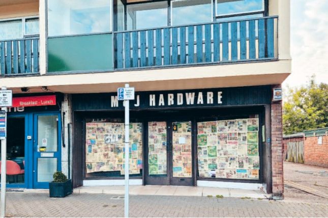 Retail premises to let in Richmond Road, Ham