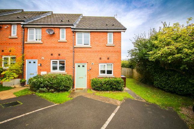 Town house for sale in Hartley Green Gardens, Billinge, Wigan, Lancashire