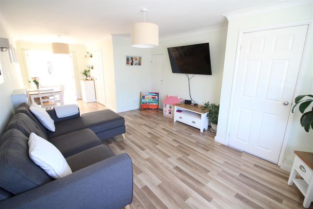 Moorgate Avenue, Leeds photo 3