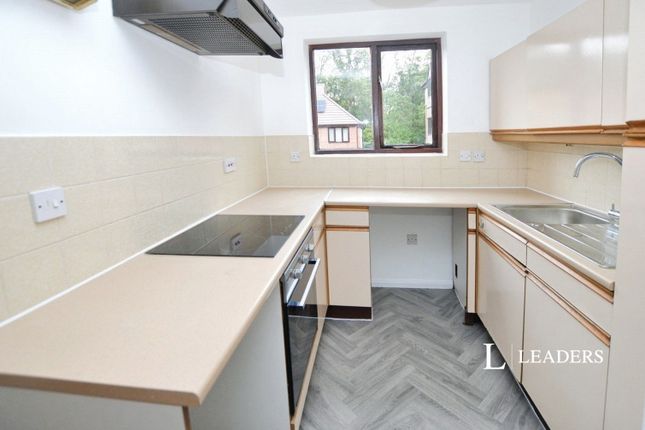 24, Brinkley Place, Colchester photo 4