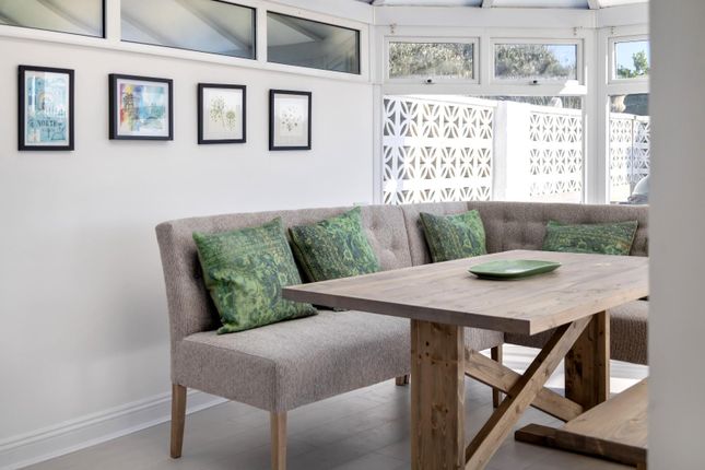 Old Fort Road, 156-040.Jpg