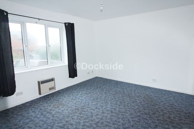 Flat 6, Apollo house Illustrious Close, Princess Park, Chatham photo 5