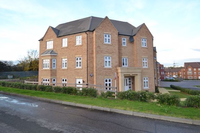 Thumbnail Flat to rent in Martin Court, Kemsley, Sittingbourne