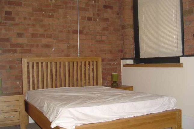 27, Albion House, Bradford photo 5