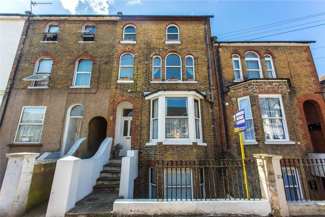 Thumbnail Flat for sale in Darnley Street, Gravesend, Kent