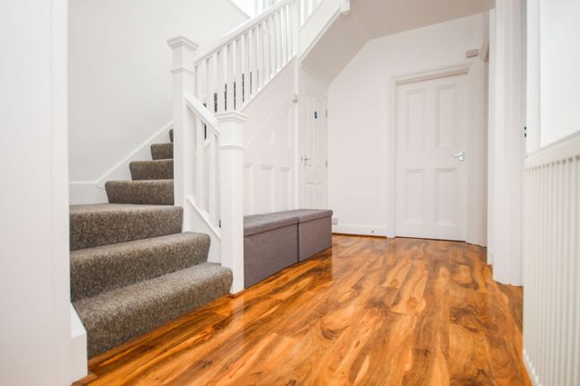 209 Capstone Road, Bournemouth photo 2