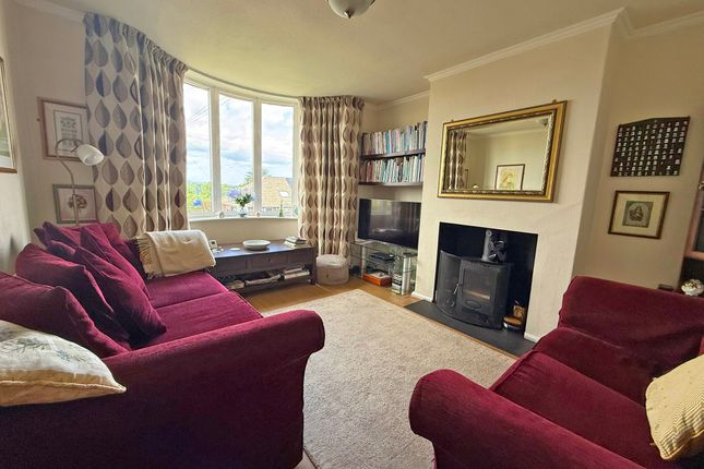 22, Red Scar Drive, Scarborough photo 2