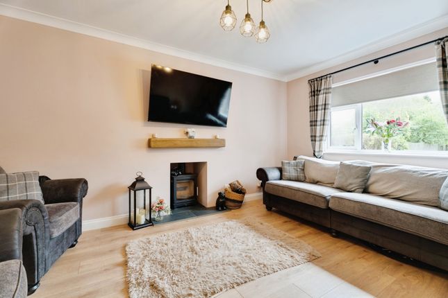 9, Croft Lea, Sudbury photo 4