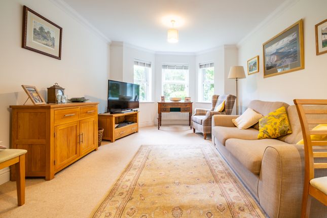 3 Montclare House , Upperton Road, Eastbourne photo 5