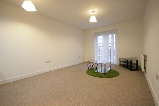 Flat 13, 2, Partridge Close, Crewe photo 4