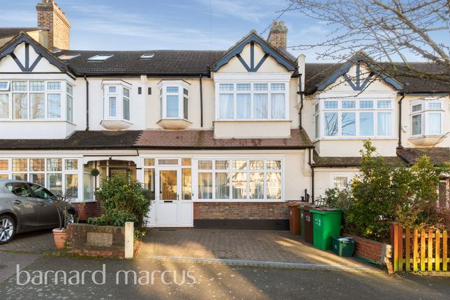 Thumbnail Terraced house for sale in Evelyn Way, Wallington
