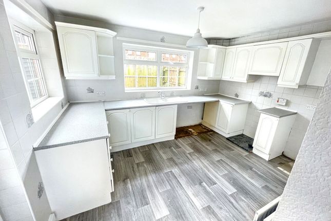 80, Lorrain Road, South Shields photo 3