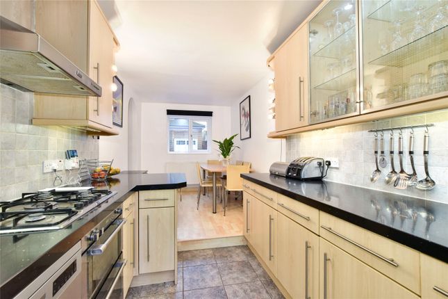 Semi-detached house for sale in Avenue Approach, Kings Langley