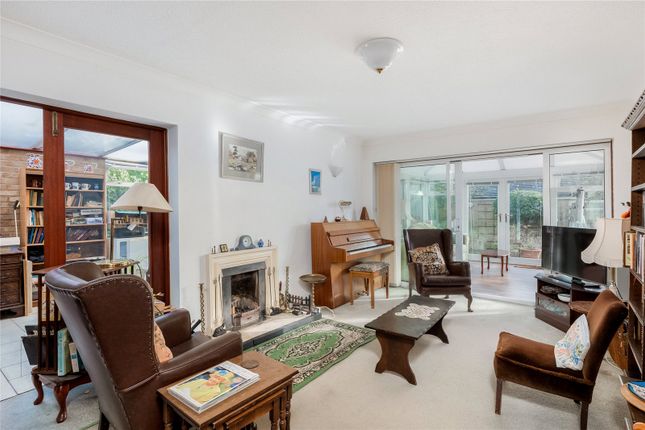 37, Grange Park, Bicester photo 4