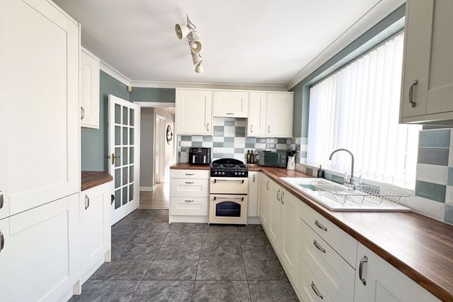 22, Keith Crescent, Laceby photo 4