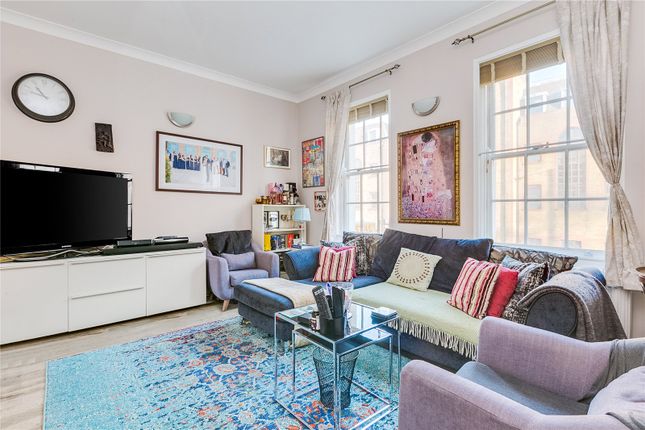 Flat to rent in Holloway Road, Islington