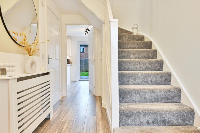 5, Silk Place, Larkhall photo 4
