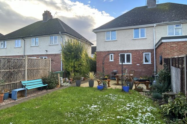 9, Hollams Road, Tewkesbury photo 3