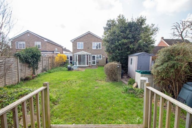Link-detached house for sale in Roundway, Waterlooville