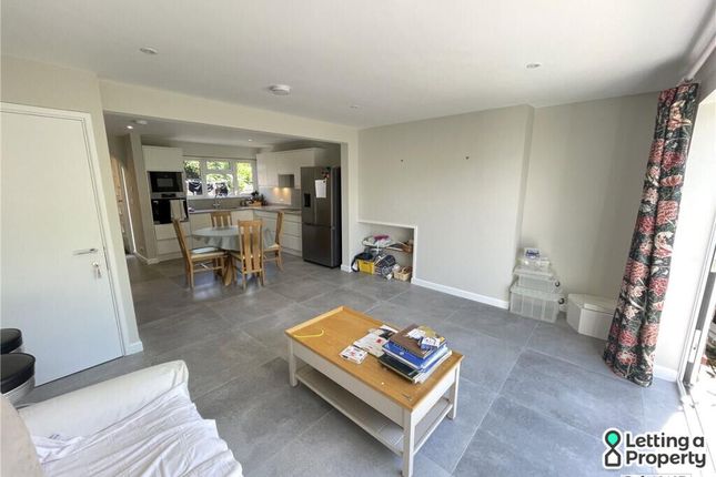 8, Wolvesey Terrace, Winchester photo 3