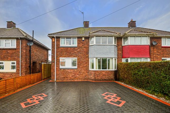 Thumbnail Semi-detached house for sale in 141 Fairway, Waltham, Grimsby