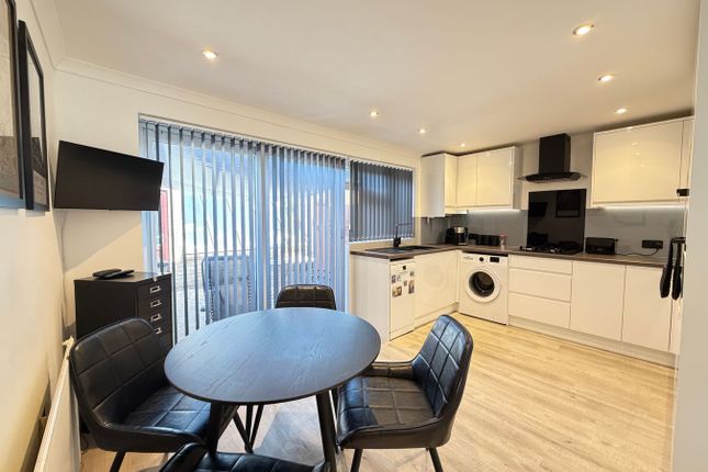 15, Courtfield Road, Ashford photo 2
