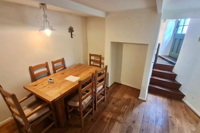 29, Hill Road, WAKEFIELD photo 5
