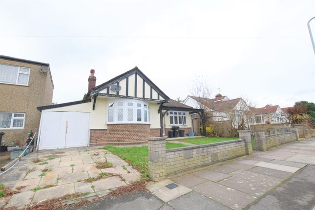 Thumbnail Detached bungalow to rent in Berkeley Avenue, Clayhall, Ilford