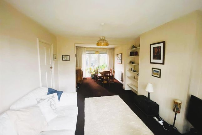 3, Avenue Crescent, Cranford photo 4