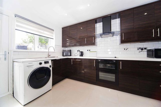 6, Donerston Grove, Peterlee photo 4