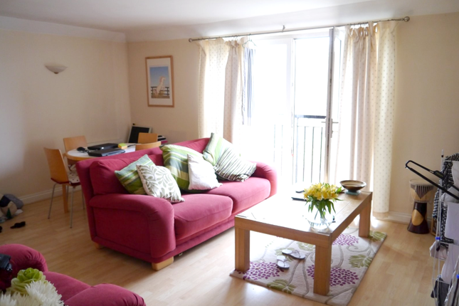 19, Hunters Wharf, Reading photo 4