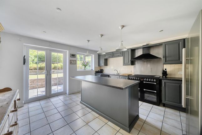 60, Westbury Way, Blandford Forum photo 4