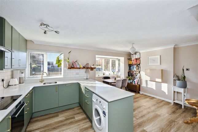 12, Biscay Close, West Sussex photo 2