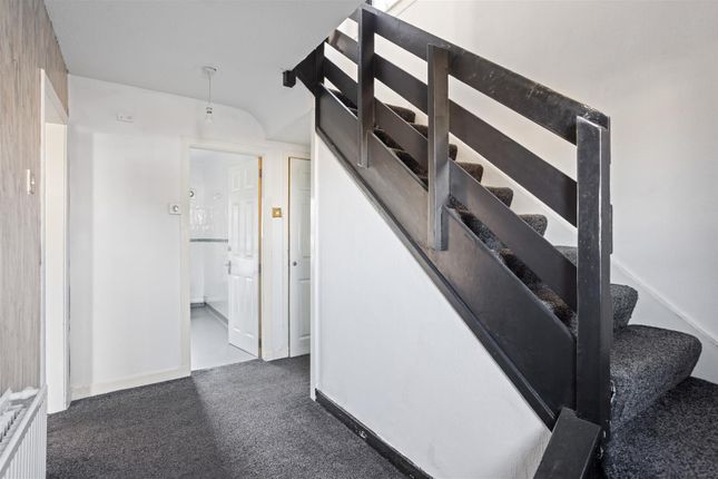 15, Marina Road, Bathgate photo 4