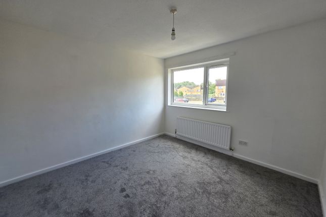 99, Guthrum Place, Newton Aycliffe photo 2