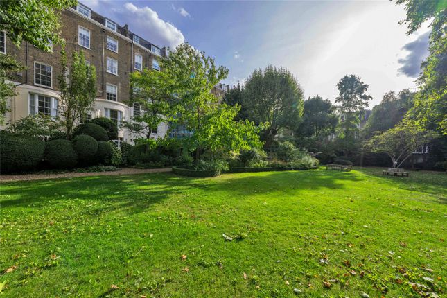 Flat B, 42, Clifton Gardens, London photo 4