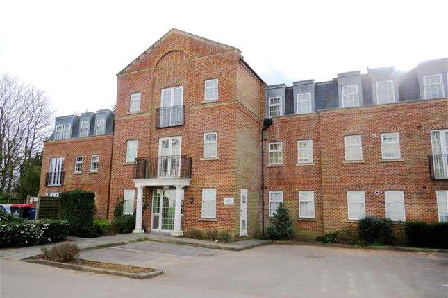 Thumbnail Flat to rent in Chatsworth Court, Bawtry Road, Doncaster
