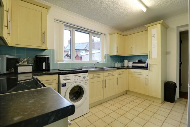 7 Gainsborough Lane, Brigg photo 4
