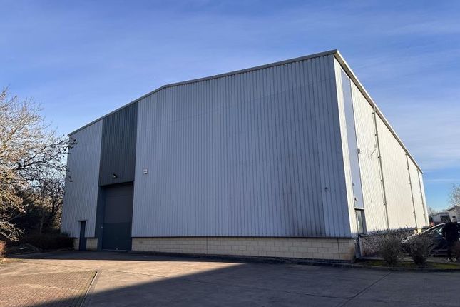 Light industrial to let in Unit 6, Kingfisher Court, Nuneaton