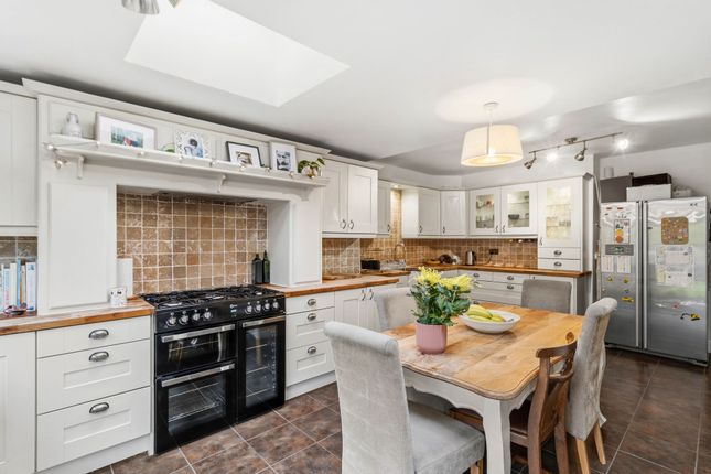 212 Runcorn Road, Warrington photo 4