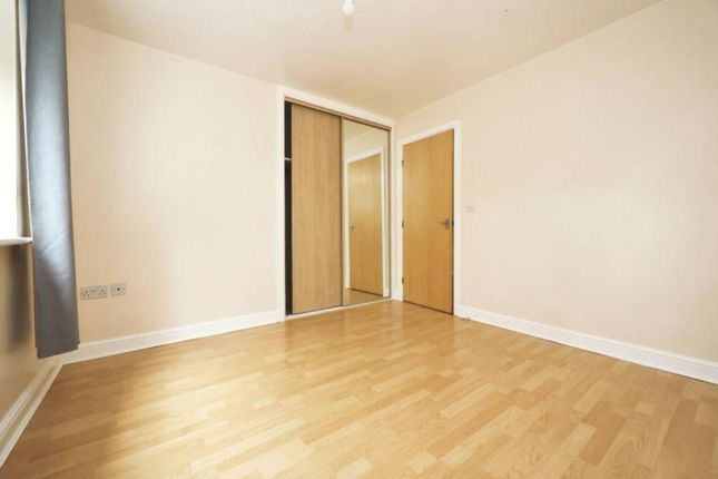 Kingsway, LONDON photo 4